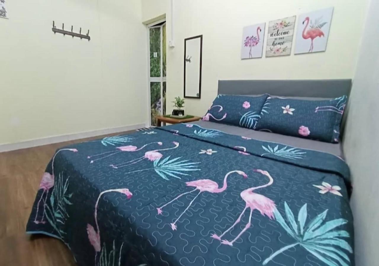 Roomstay Kuala Nerus Gated Parking - 6M To Beach & 15M To Drawbridge Kuala Terengganu Exterior foto